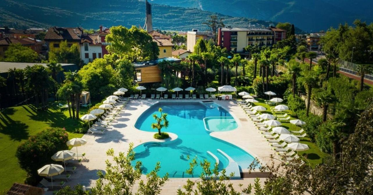 Astoria Resort Riva del Garda Exteriér fotografie