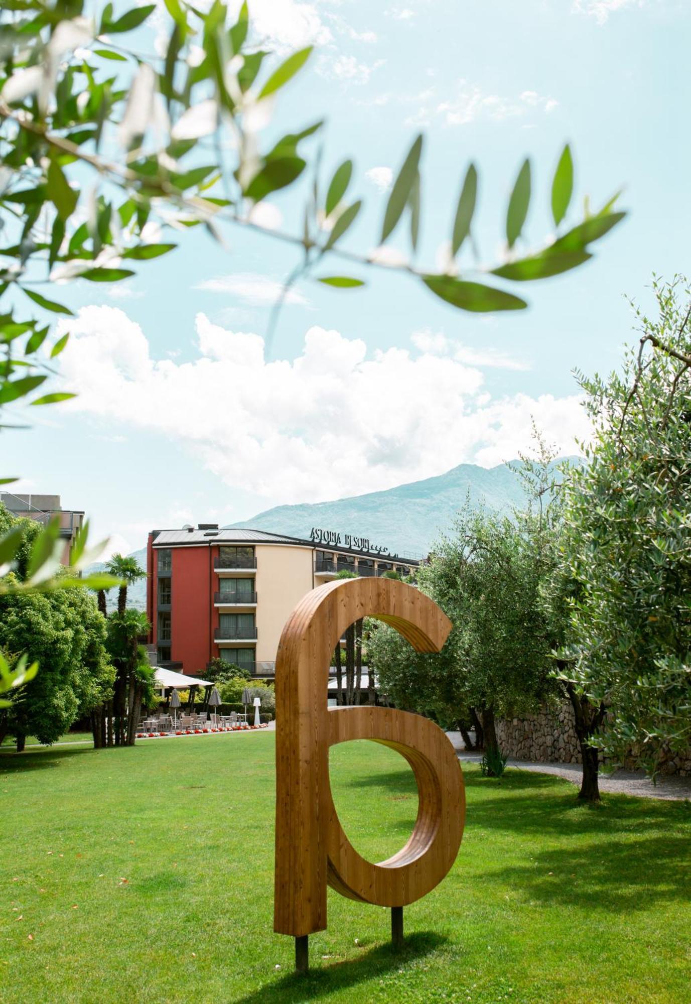 Astoria Resort Riva del Garda Exteriér fotografie